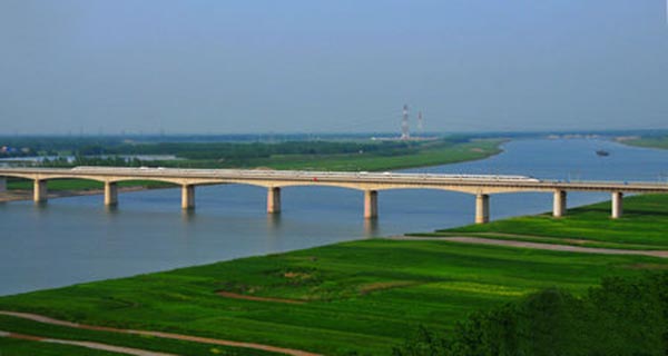 曼卡特机械锚栓征服京沪高速新沂河大桥