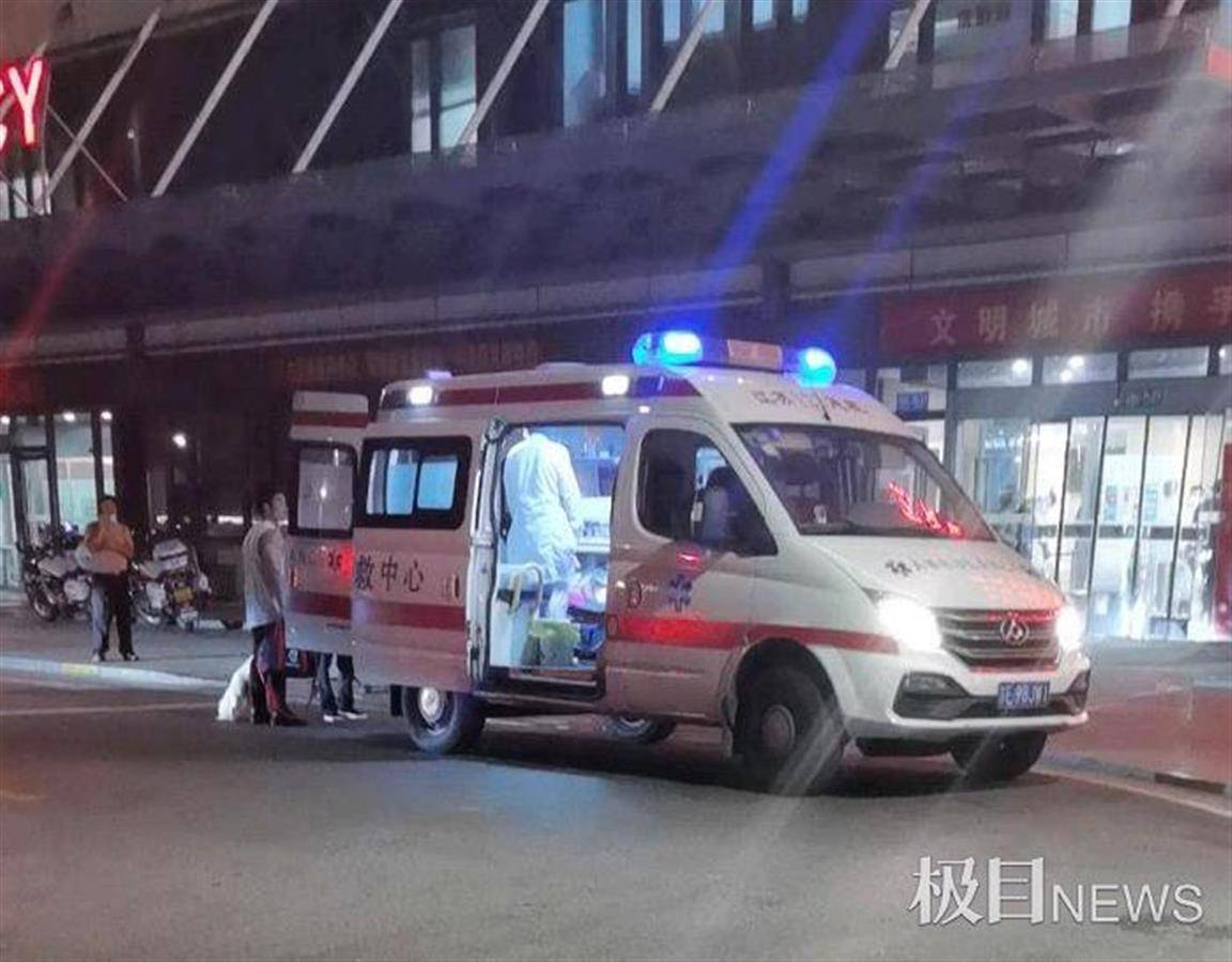 碳纤维布加固｜吴江某酒店突然坍塌现场17人被掩埋责任在谁？
